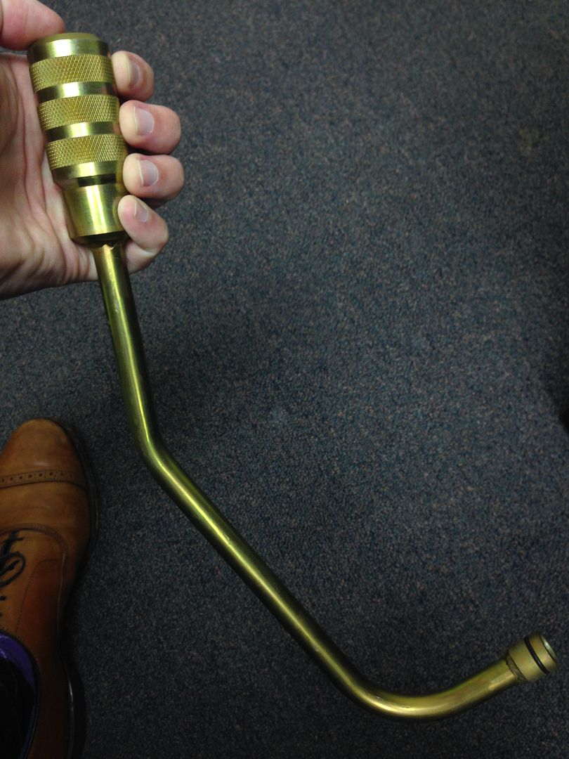 End User tries All German Auto Secondary Air Injection cleaning tool